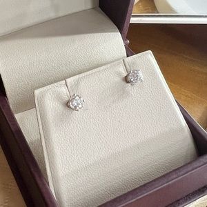 Platinum diamond stud earrings .46 TW with IGI appraisal